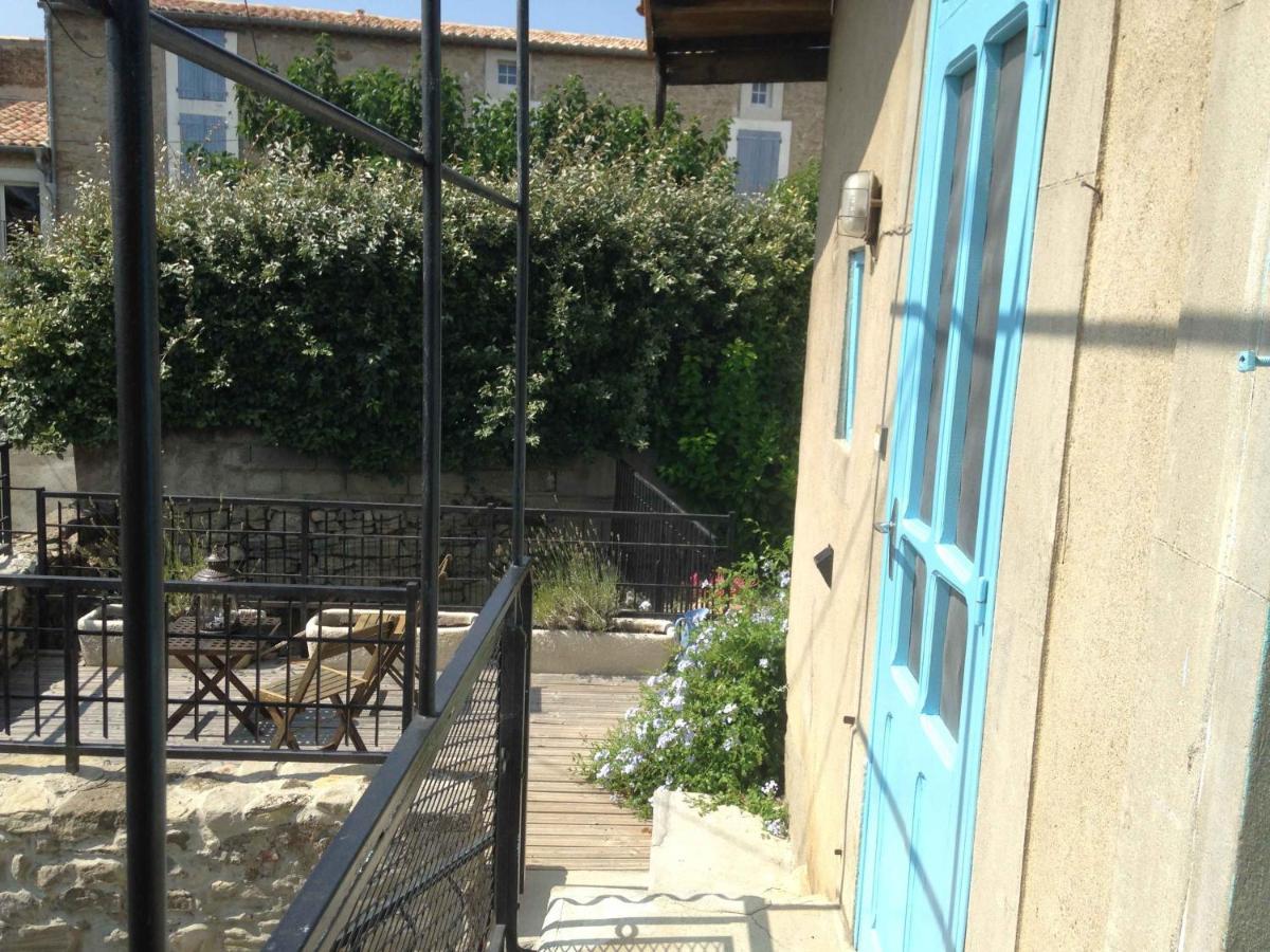 Chambre Du Charron Azillanet Exterior photo